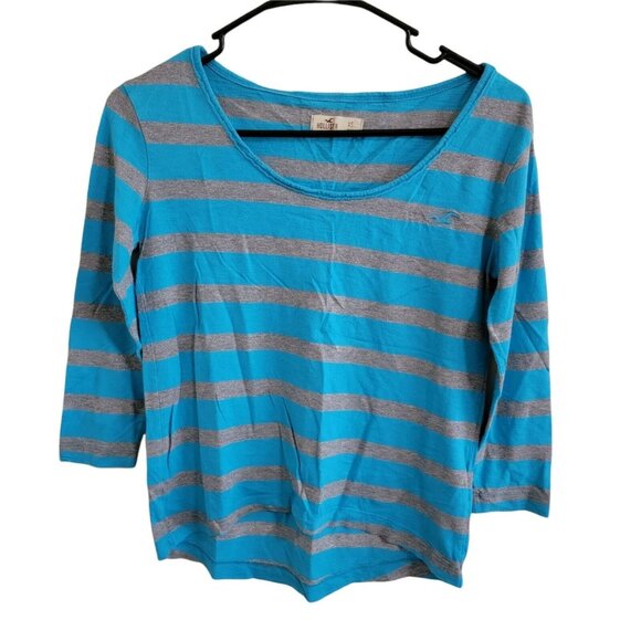 Hollister Knit Top Womens Size XS Blue Gray Striped Long Sleeve Tee T-Shirt - Picture 1 of 4